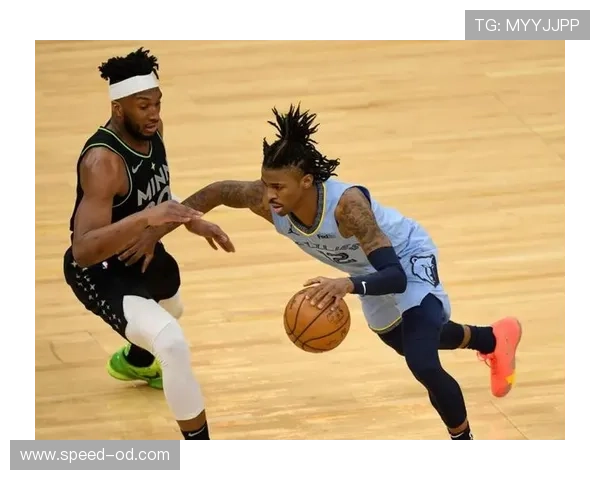 班恩无球跑动拉开空间，高效输出改变灰熊进攻结构