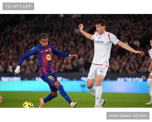 巴萨危机四伏！内部矛盾激化暴露阵容短板，豪门地位还能守住吗？