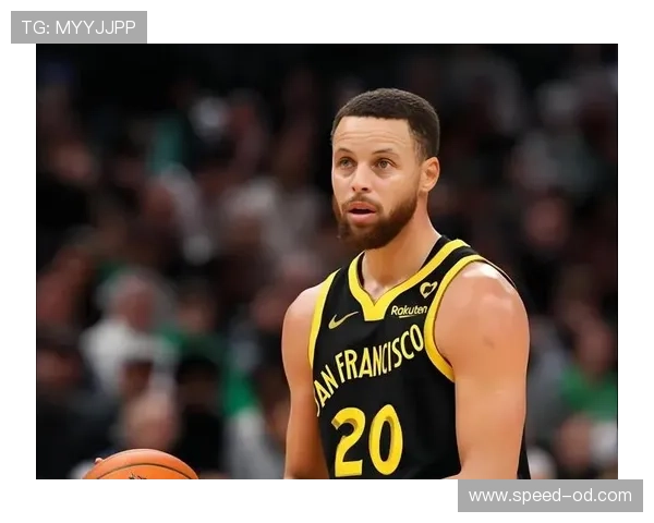 罗伯特森单打兼组织 拉开与库里得分结构差异